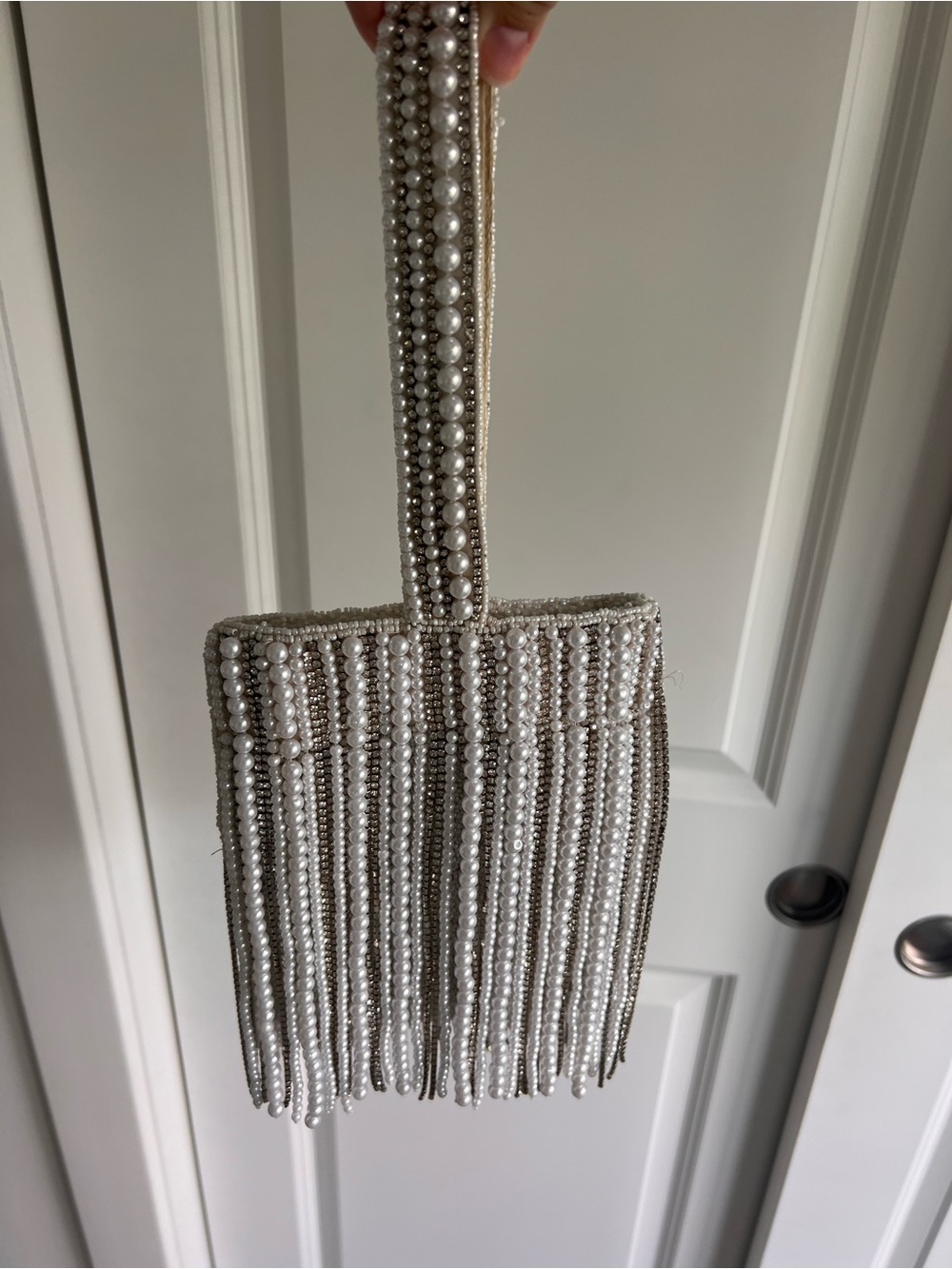 Pearl Fringe Evening Wristlet Clutch - White